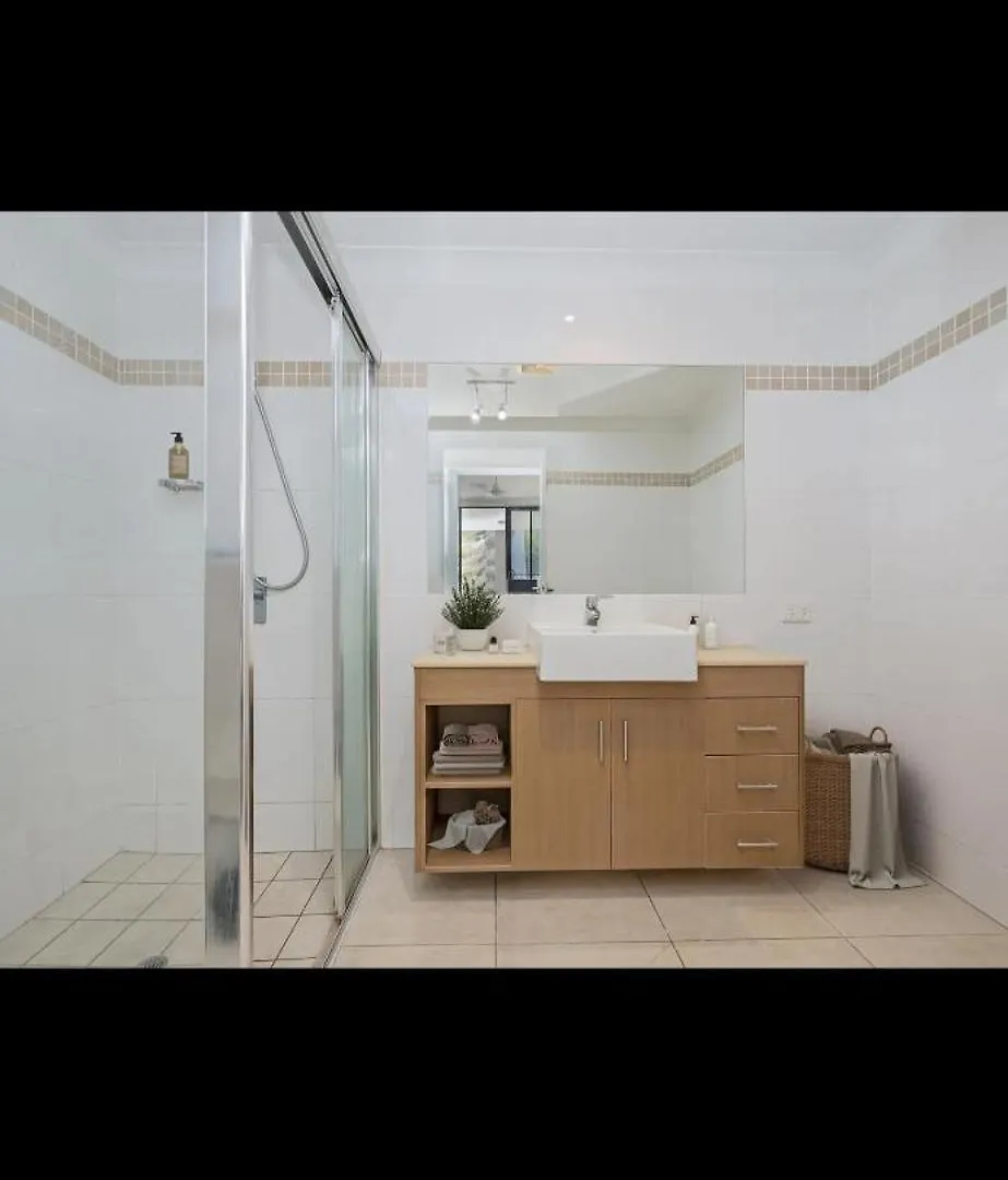 5 Minute Walk To The Stadium!! Taylord Holiday Homes And Apartments Townsville Australia